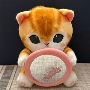 Miniso x mofusand Ice Cream Series plush. Mirror damaged but removable